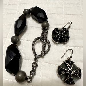 Black amber stone bracelet with earring paring.